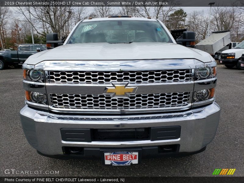 Summit White / Dark Ash/Jet Black 2019 Chevrolet Silverado 2500HD LT Crew Cab Chassis