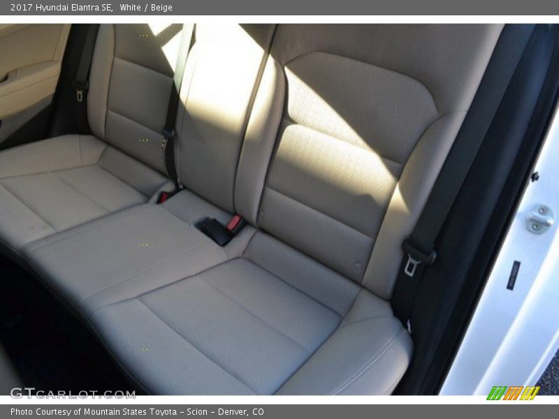 White / Beige 2017 Hyundai Elantra SE