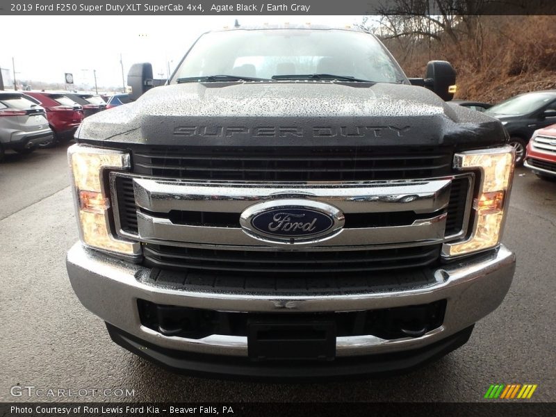 Agate Black / Earth Gray 2019 Ford F250 Super Duty XLT SuperCab 4x4