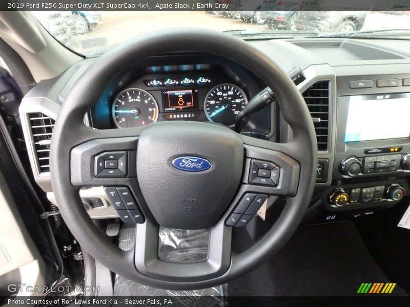 Agate Black / Earth Gray 2019 Ford F250 Super Duty XLT SuperCab 4x4