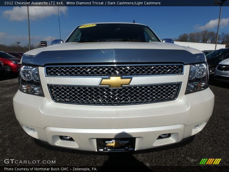 White Diamond Tricoat / Dark Cashmere/Light Cashmere 2012 Chevrolet Avalanche LTZ 4x4