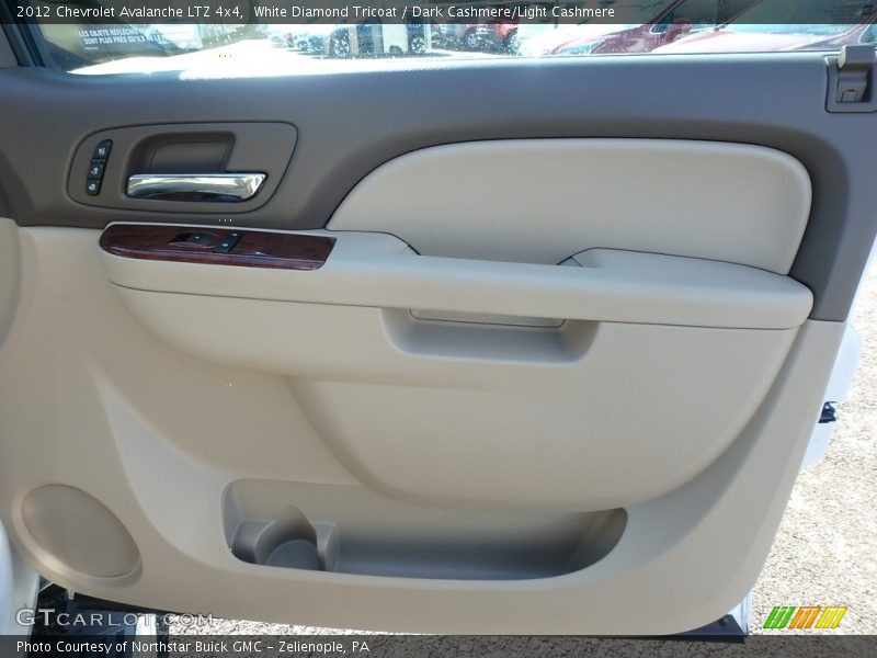 White Diamond Tricoat / Dark Cashmere/Light Cashmere 2012 Chevrolet Avalanche LTZ 4x4