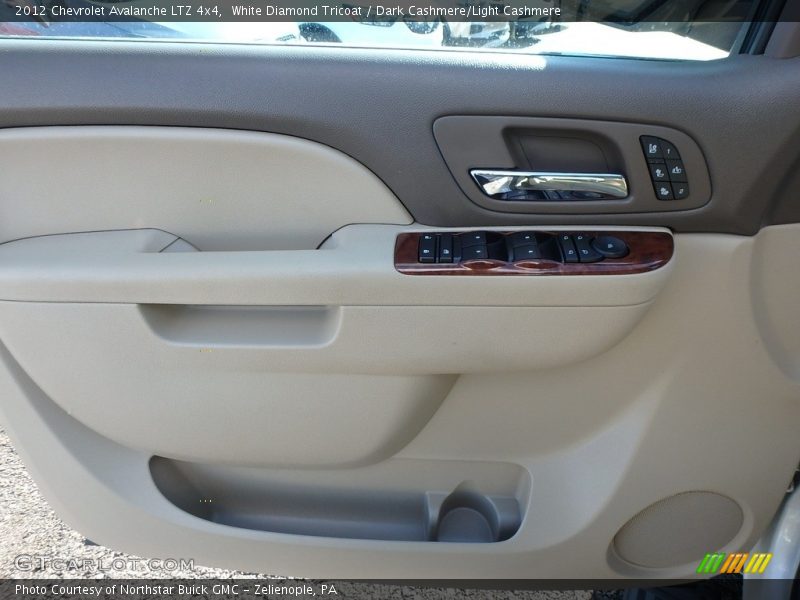 White Diamond Tricoat / Dark Cashmere/Light Cashmere 2012 Chevrolet Avalanche LTZ 4x4
