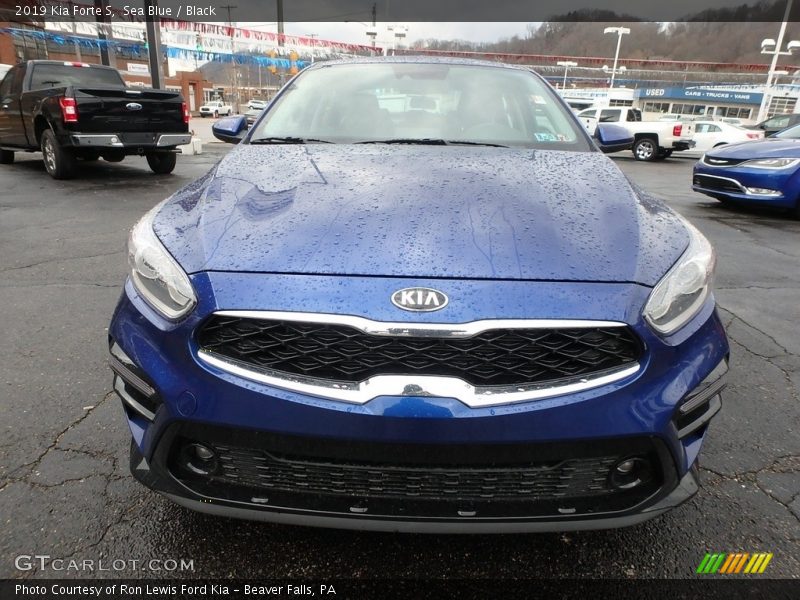 Sea Blue / Black 2019 Kia Forte S