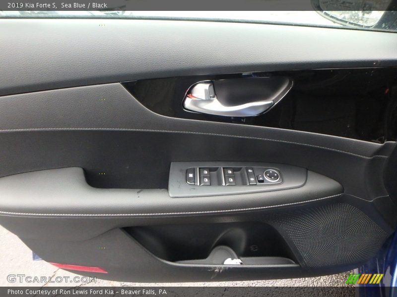 Sea Blue / Black 2019 Kia Forte S