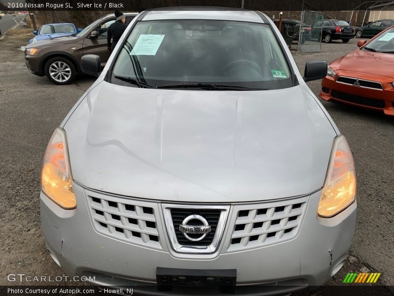 Silver Ice / Black 2010 Nissan Rogue SL