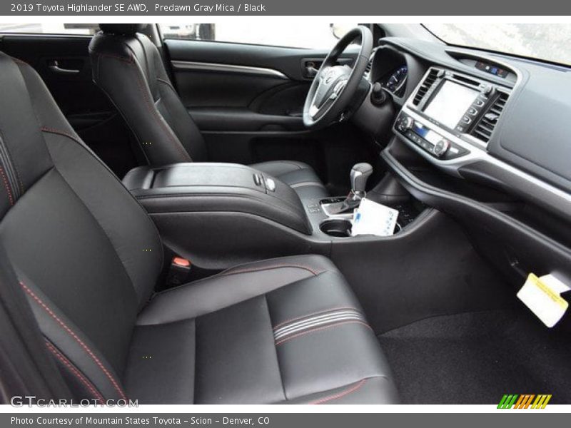 Predawn Gray Mica / Black 2019 Toyota Highlander SE AWD