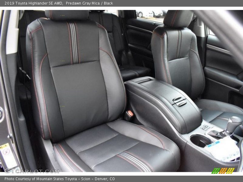 Predawn Gray Mica / Black 2019 Toyota Highlander SE AWD