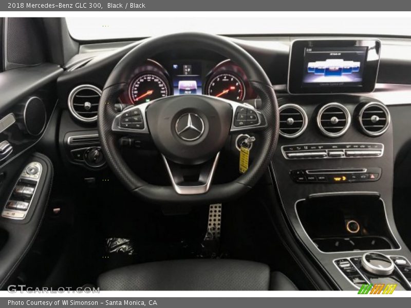 Black / Black 2018 Mercedes-Benz GLC 300