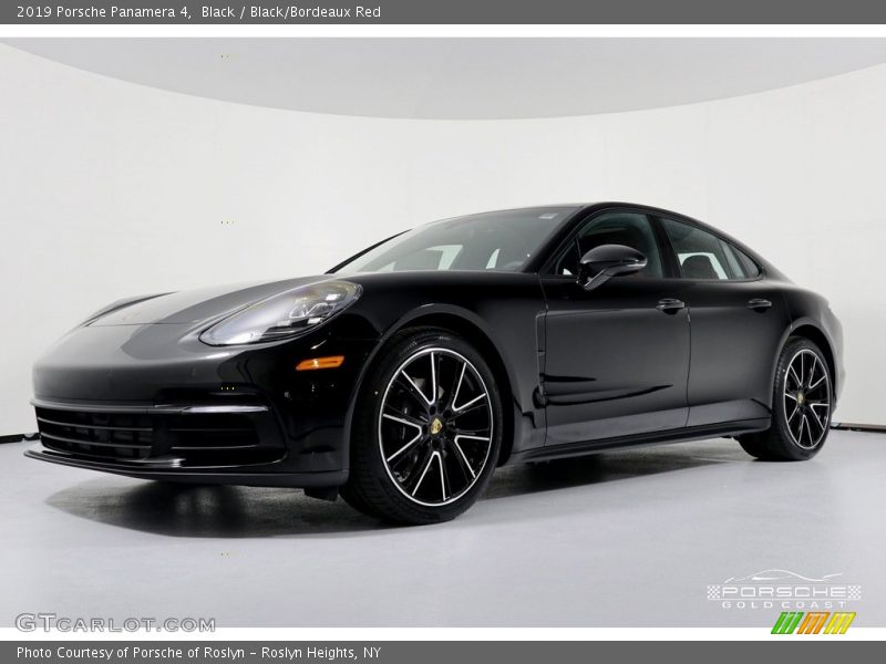 Black / Black/Bordeaux Red 2019 Porsche Panamera 4