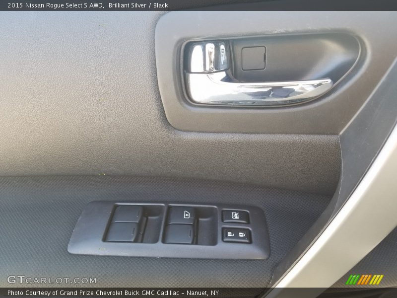 Brilliant Silver / Black 2015 Nissan Rogue Select S AWD