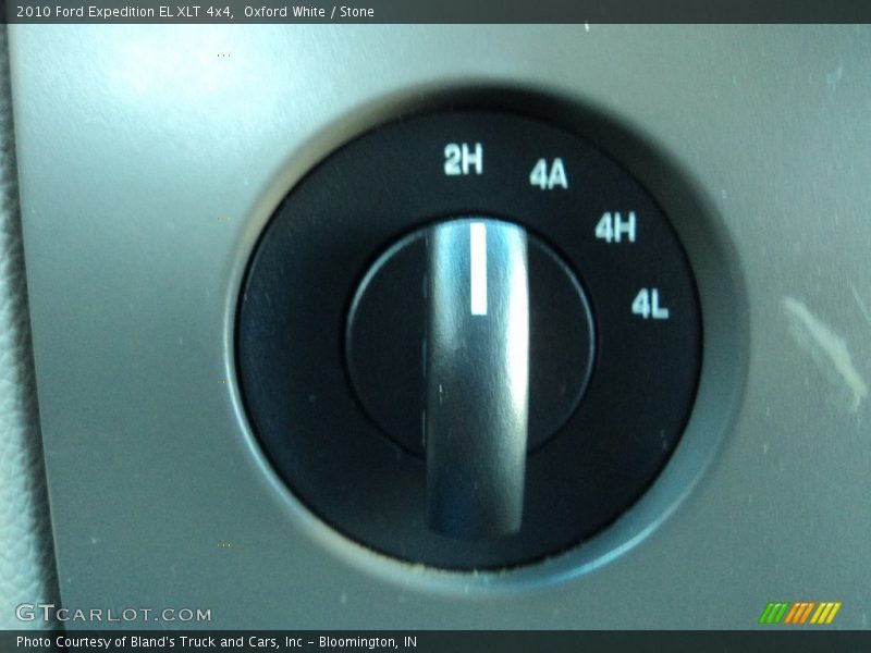 Oxford White / Stone 2010 Ford Expedition EL XLT 4x4