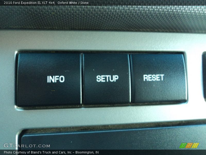 Oxford White / Stone 2010 Ford Expedition EL XLT 4x4