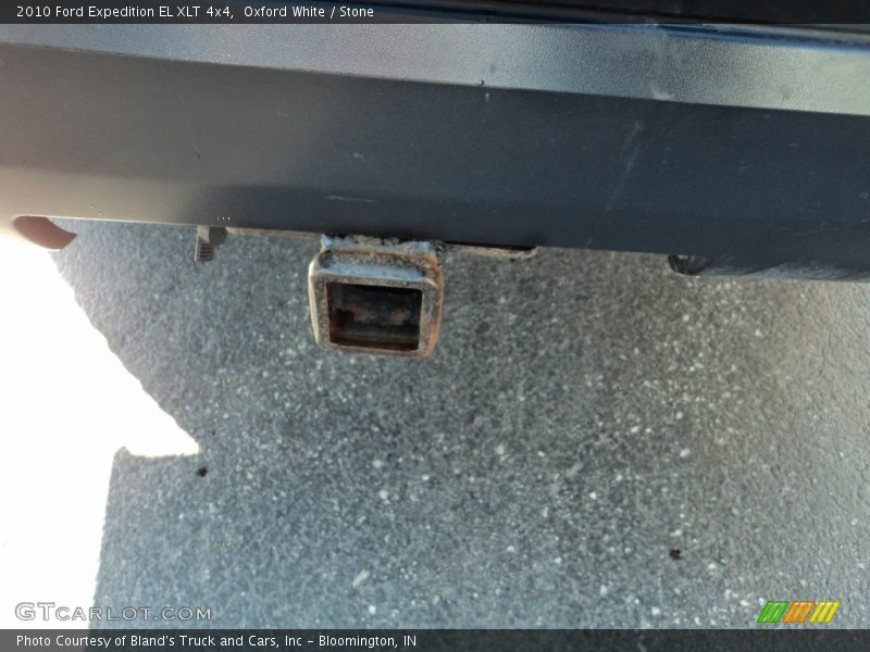 Oxford White / Stone 2010 Ford Expedition EL XLT 4x4