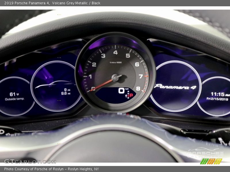 Volcano Grey Metallic / Black 2019 Porsche Panamera 4