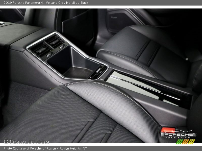 Volcano Grey Metallic / Black 2019 Porsche Panamera 4