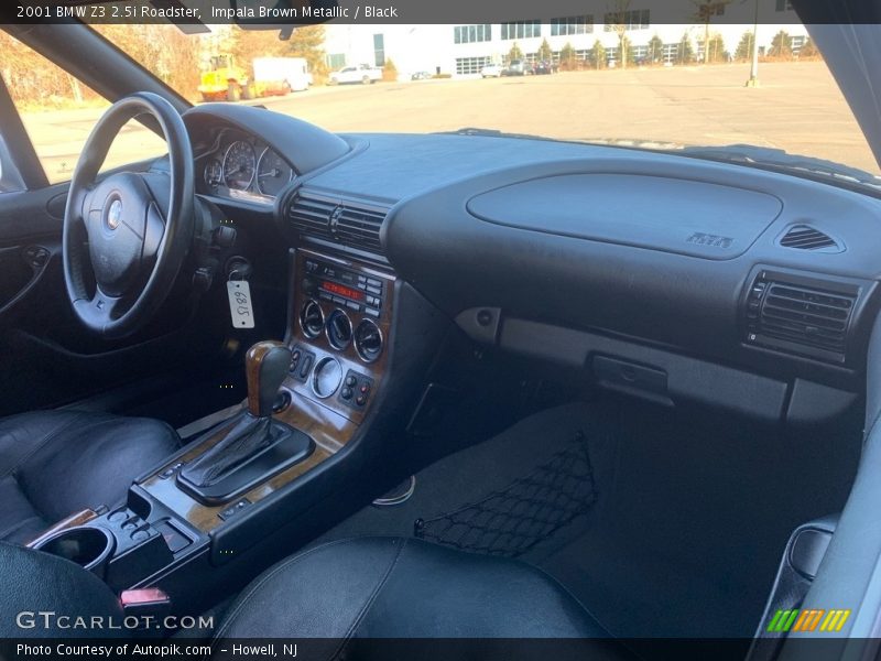 Impala Brown Metallic / Black 2001 BMW Z3 2.5i Roadster