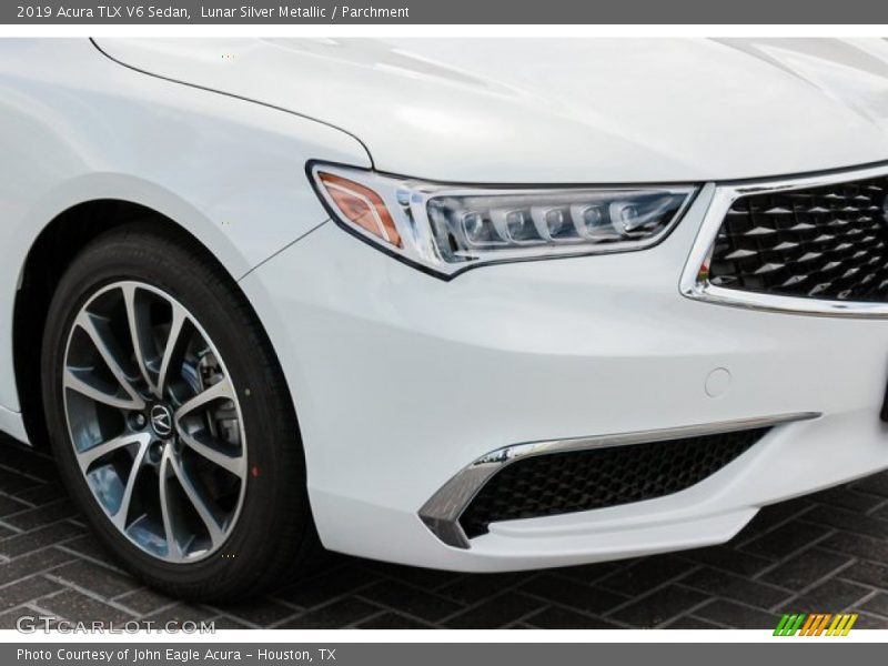 Lunar Silver Metallic / Parchment 2019 Acura TLX V6 Sedan