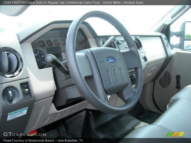 Oxford White / Medium Stone 2008 Ford F550 Super Duty XL Regular Cab Commercial Crane Truck