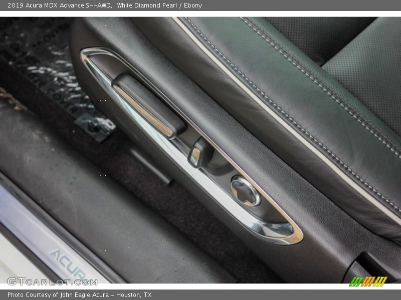 White Diamond Pearl / Ebony 2019 Acura MDX Advance SH-AWD