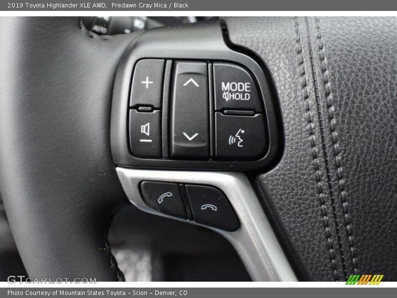 Predawn Gray Mica / Black 2019 Toyota Highlander XLE AWD