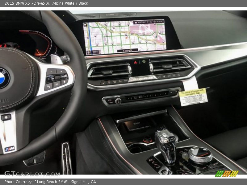 Alpine White / Black 2019 BMW X5 xDrive50i