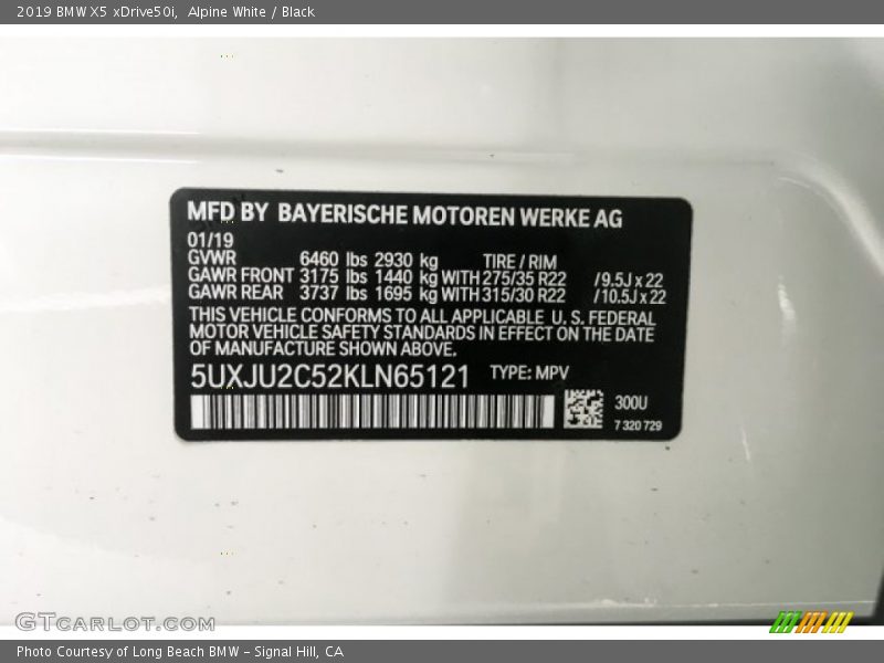 Alpine White / Black 2019 BMW X5 xDrive50i