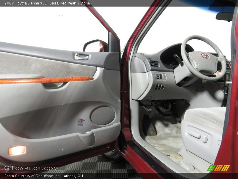 Salsa Red Pearl / Stone 2007 Toyota Sienna XLE