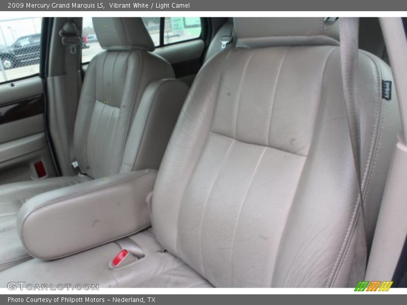 Vibrant White / Light Camel 2009 Mercury Grand Marquis LS