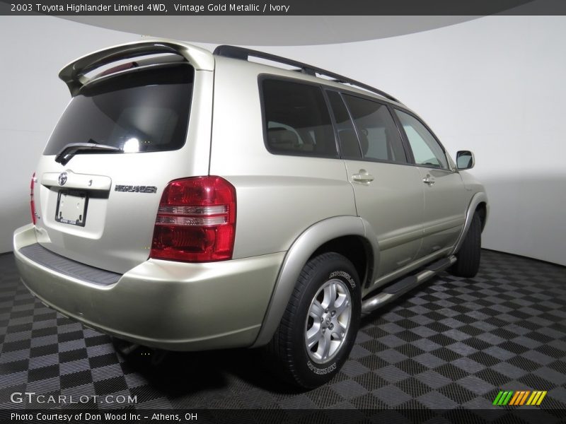 Vintage Gold Metallic / Ivory 2003 Toyota Highlander Limited 4WD