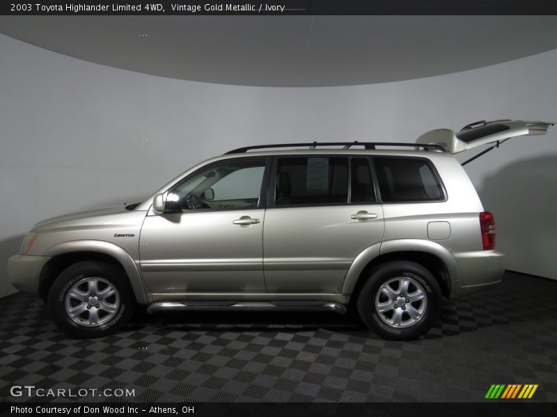 Vintage Gold Metallic / Ivory 2003 Toyota Highlander Limited 4WD