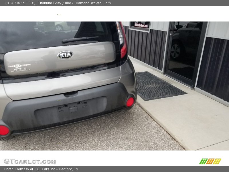 Titanium Gray / Black Diamond Woven Cloth 2014 Kia Soul 1.6