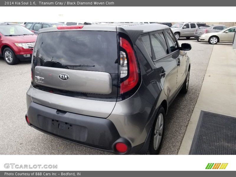 Titanium Gray / Black Diamond Woven Cloth 2014 Kia Soul 1.6
