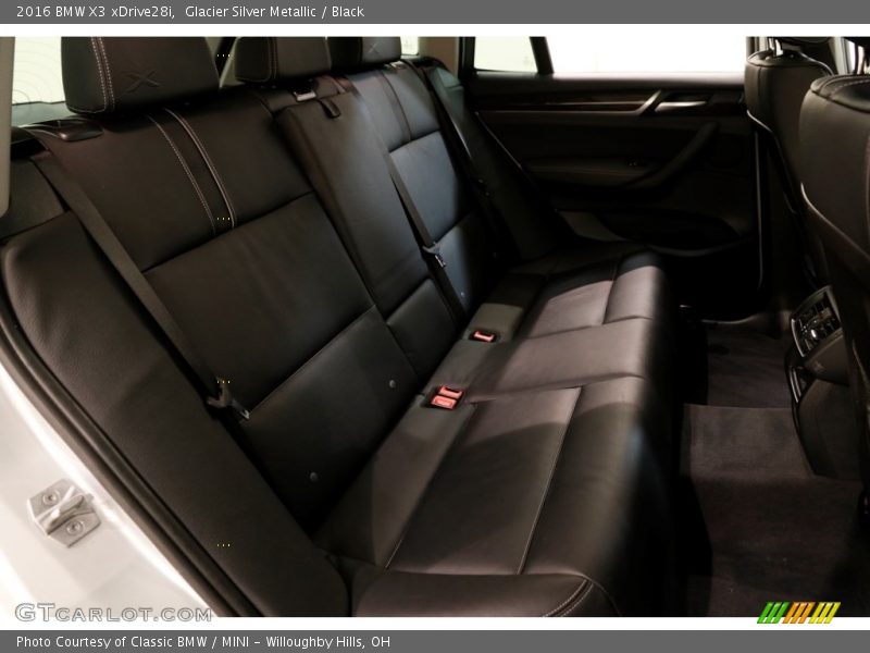 Glacier Silver Metallic / Black 2016 BMW X3 xDrive28i