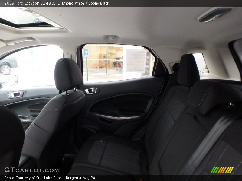 Diamond White / Ebony Black 2019 Ford EcoSport SE 4WD
