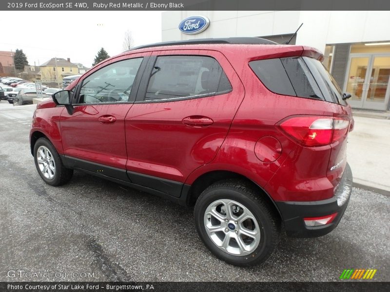 Ruby Red Metallic / Ebony Black 2019 Ford EcoSport SE 4WD