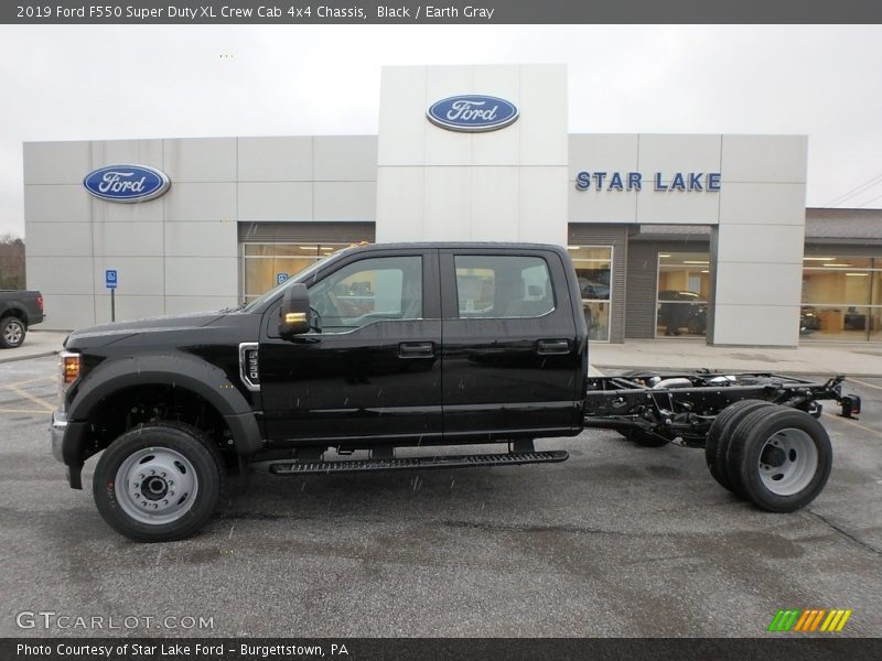 Black / Earth Gray 2019 Ford F550 Super Duty XL Crew Cab 4x4 Chassis