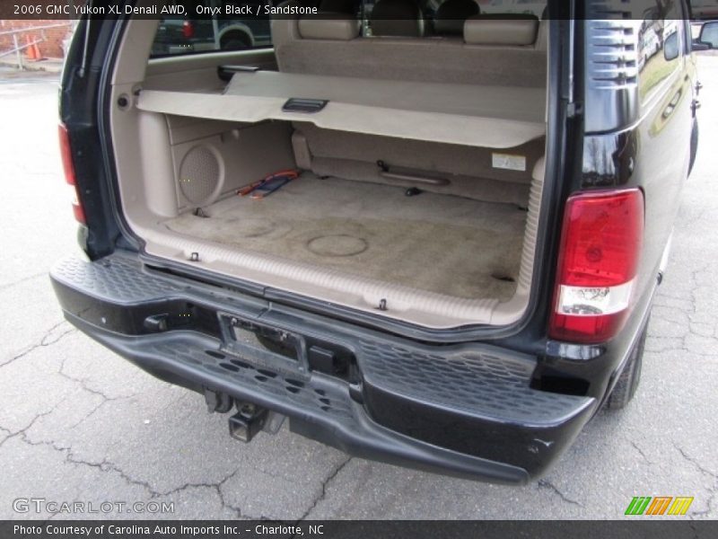 Onyx Black / Sandstone 2006 GMC Yukon XL Denali AWD