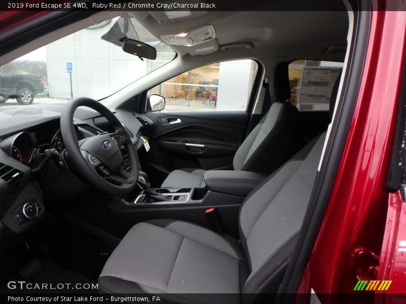 Ruby Red / Chromite Gray/Charcoal Black 2019 Ford Escape SE 4WD