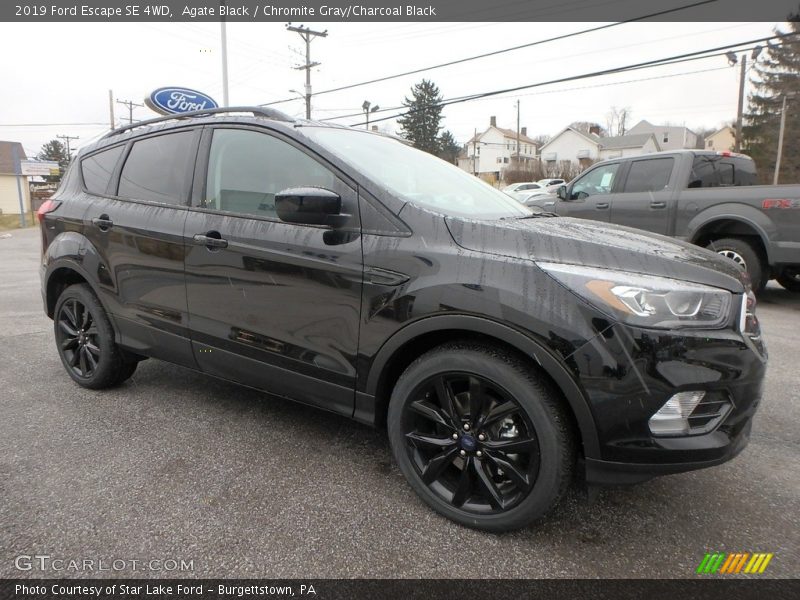 Agate Black / Chromite Gray/Charcoal Black 2019 Ford Escape SE 4WD
