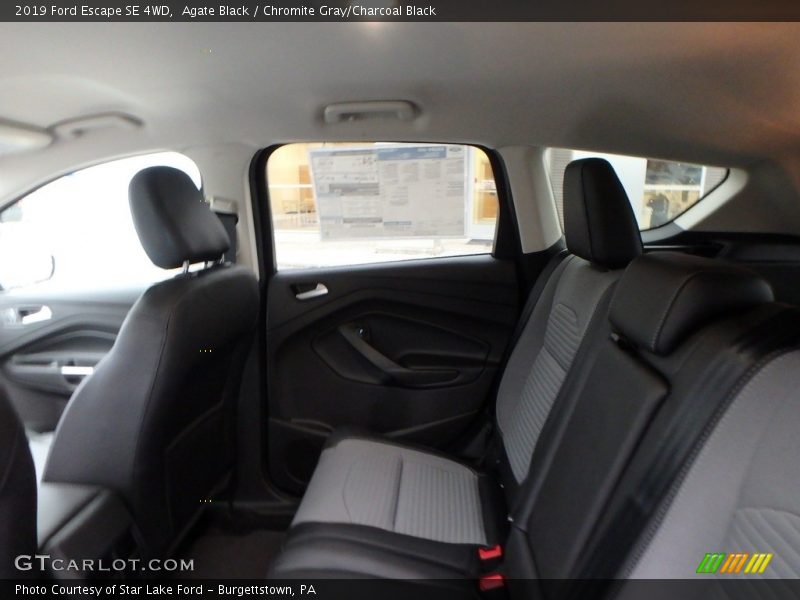Agate Black / Chromite Gray/Charcoal Black 2019 Ford Escape SE 4WD
