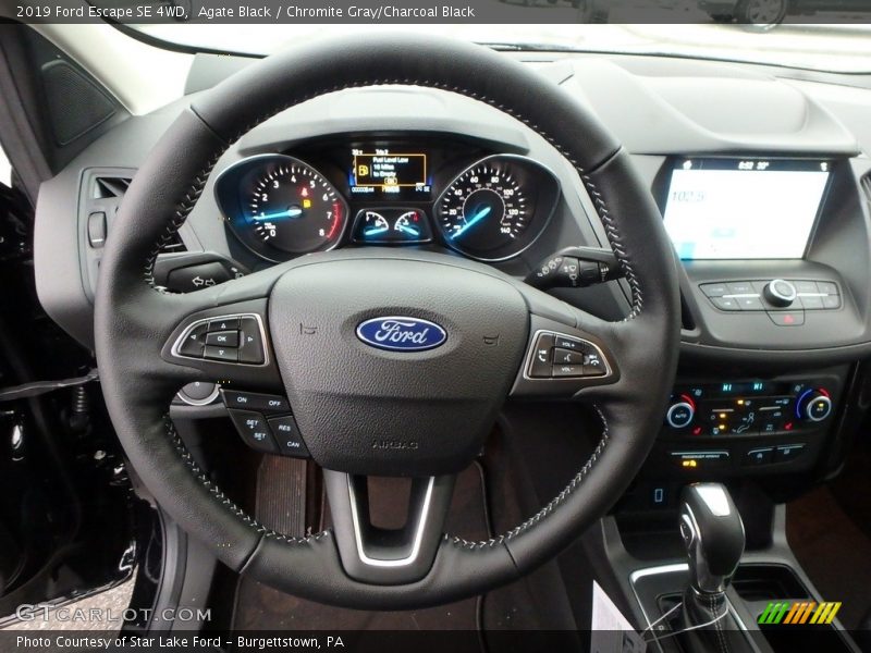 Agate Black / Chromite Gray/Charcoal Black 2019 Ford Escape SE 4WD