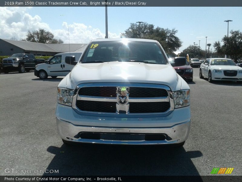 Bright White / Black/Diesel Gray 2019 Ram 1500 Classic Tradesman Crew Cab