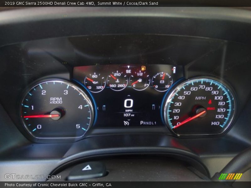 Summit White / Cocoa/Dark Sand 2019 GMC Sierra 2500HD Denali Crew Cab 4WD