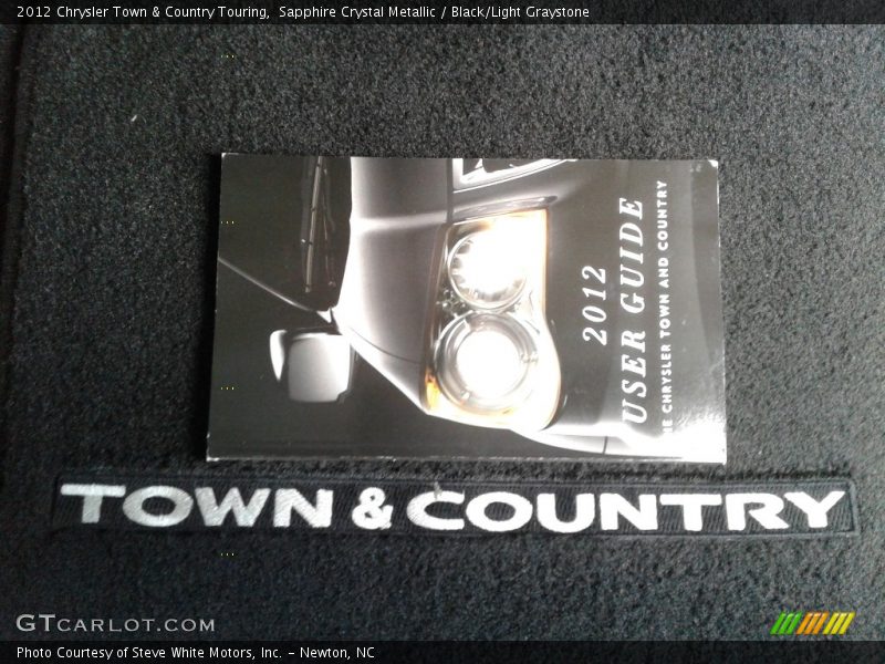 Sapphire Crystal Metallic / Black/Light Graystone 2012 Chrysler Town & Country Touring