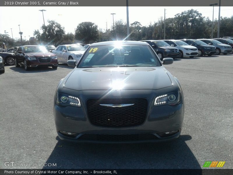 Ceramic Gray / Black 2019 Chrysler 300 S