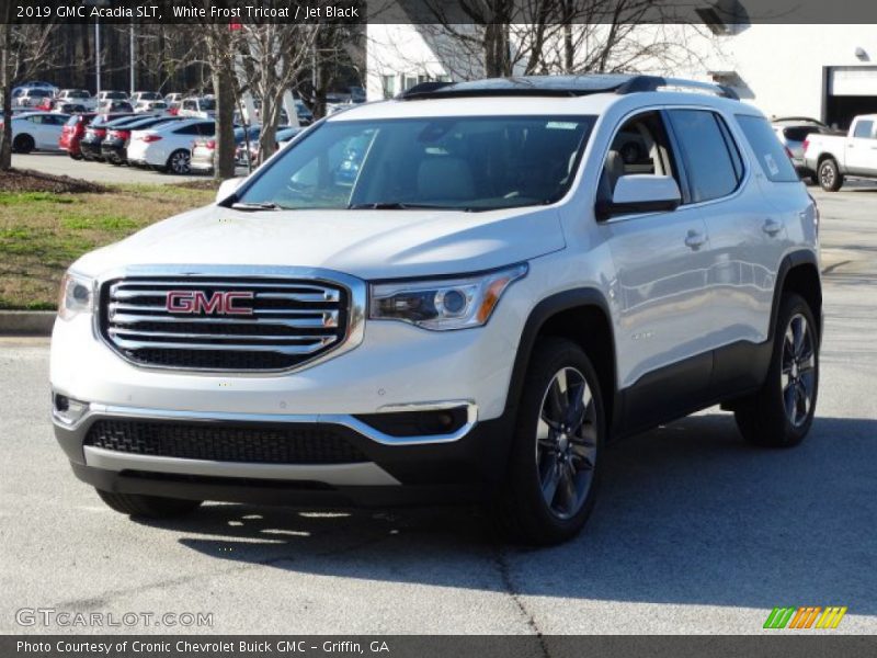 White Frost Tricoat / Jet Black 2019 GMC Acadia SLT