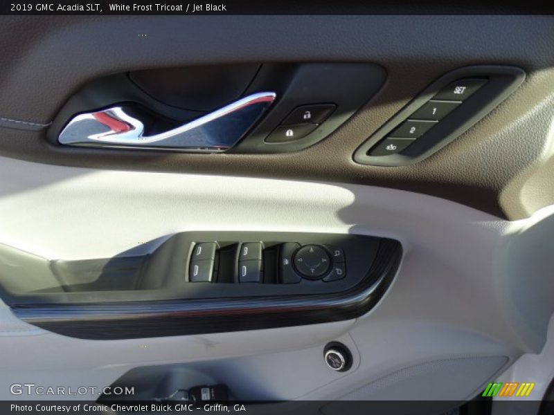 White Frost Tricoat / Jet Black 2019 GMC Acadia SLT