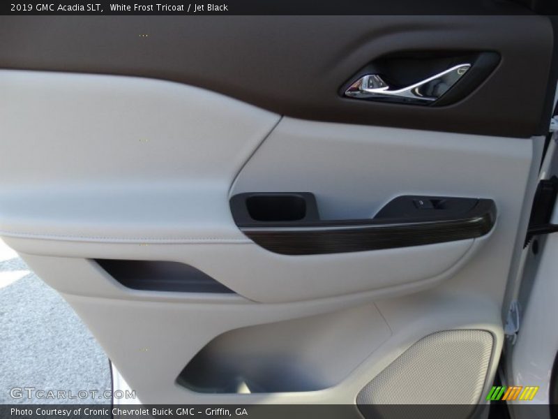 White Frost Tricoat / Jet Black 2019 GMC Acadia SLT