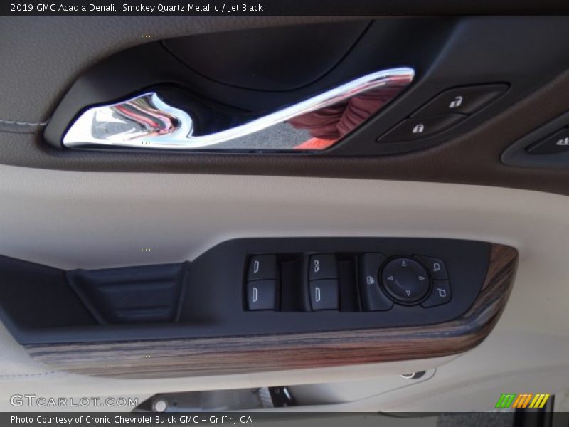 Smokey Quartz Metallic / Jet Black 2019 GMC Acadia Denali